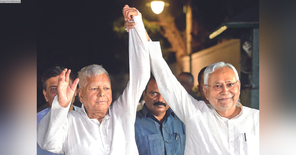 POLITICAL BUZZ OVER NITISH-SONIA MEETING
